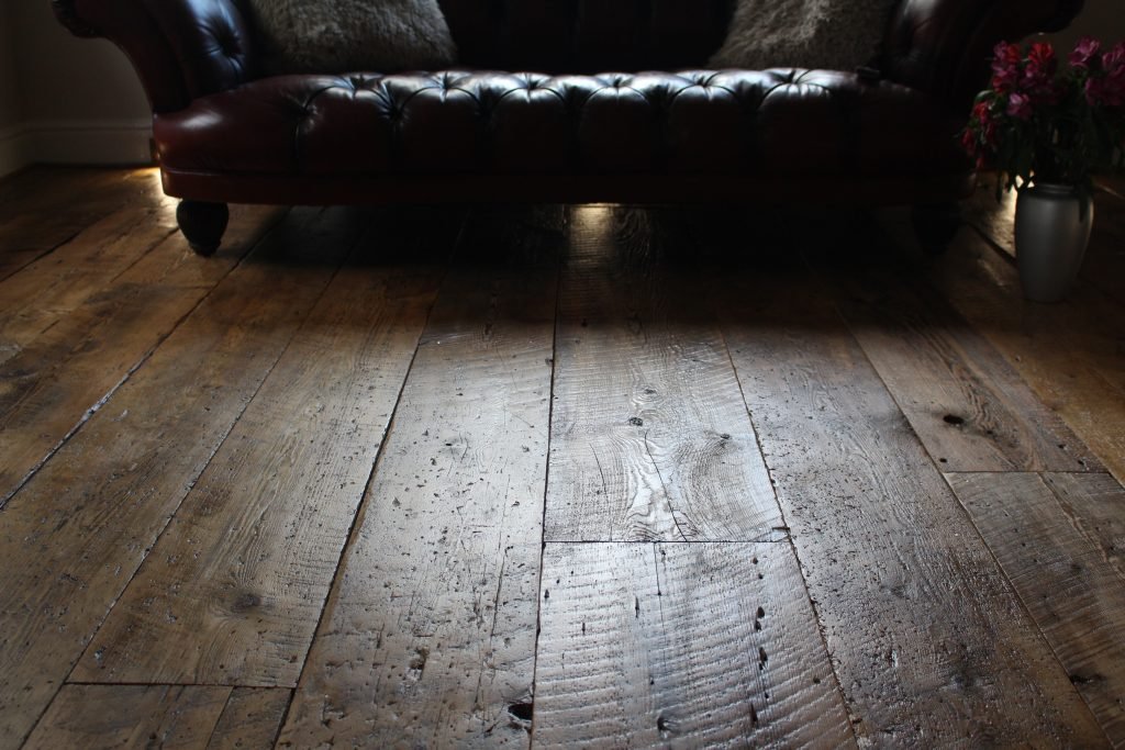 Reclaimed Canadian Flooring With Sofa